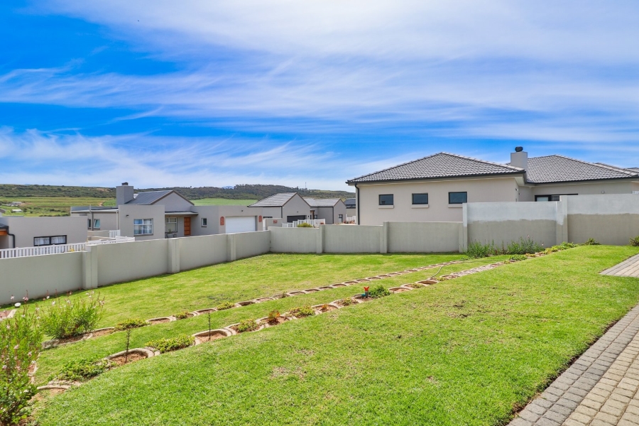 3 Bedroom Property for Sale in Reebok Western Cape